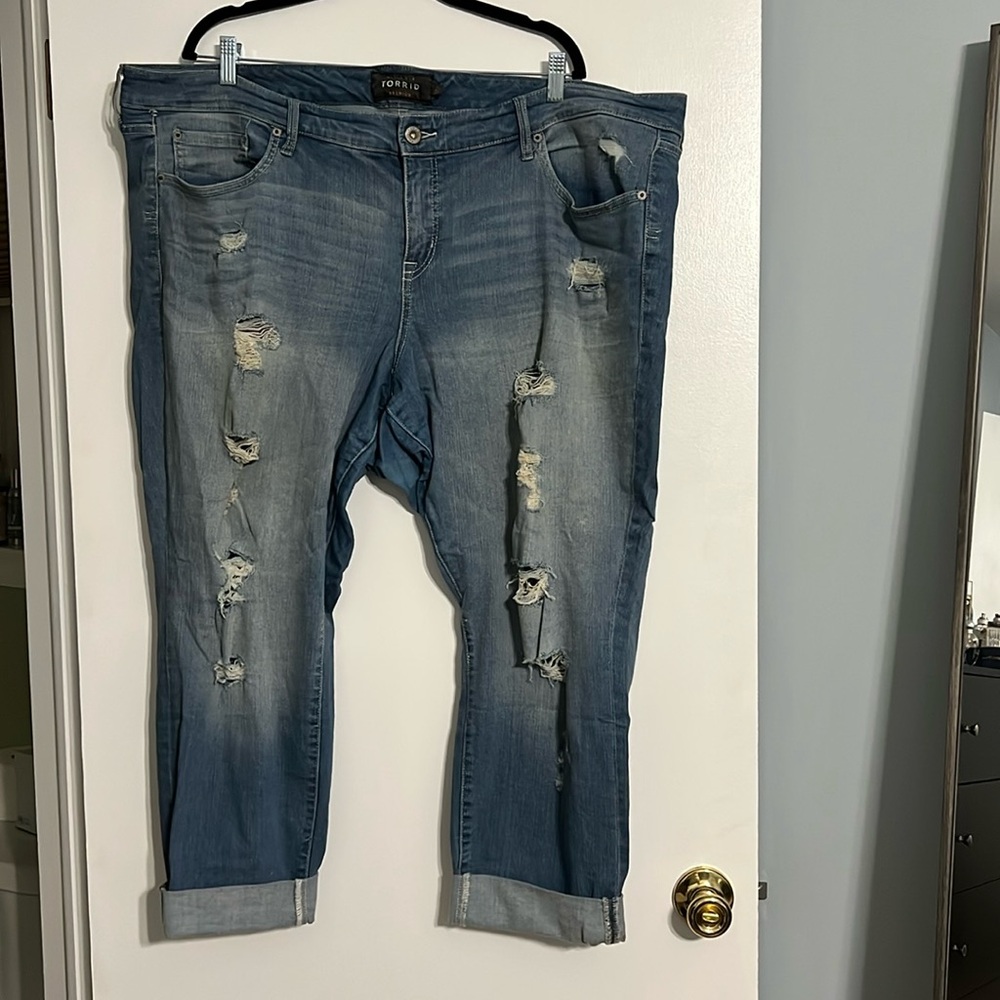 Torrid Premium Boyfriend Jeans - Light Wash with Ripped Destruction short